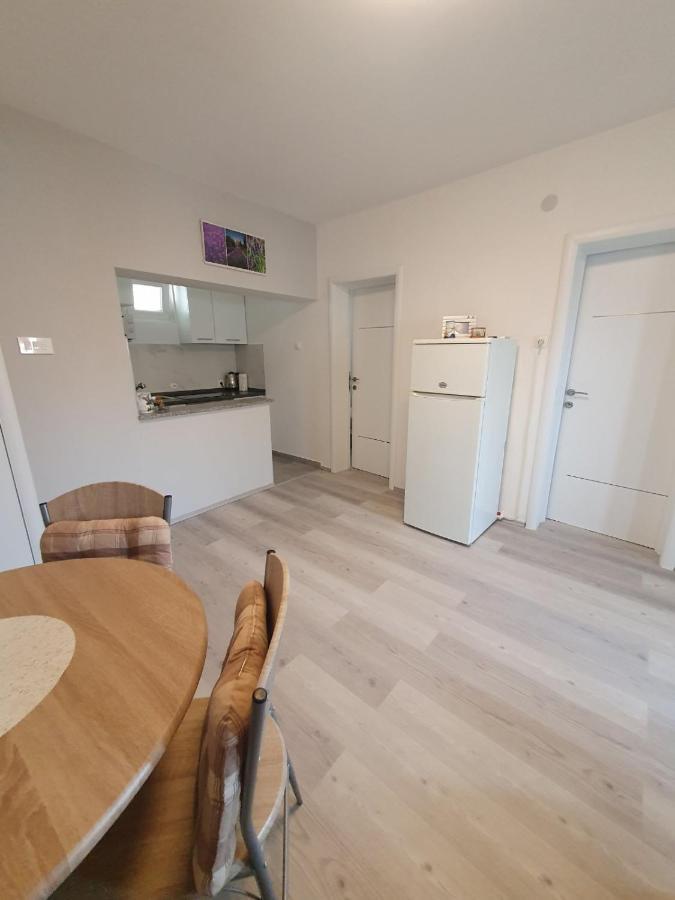 Apartments Nemcic 2 ニン エクステリア 写真